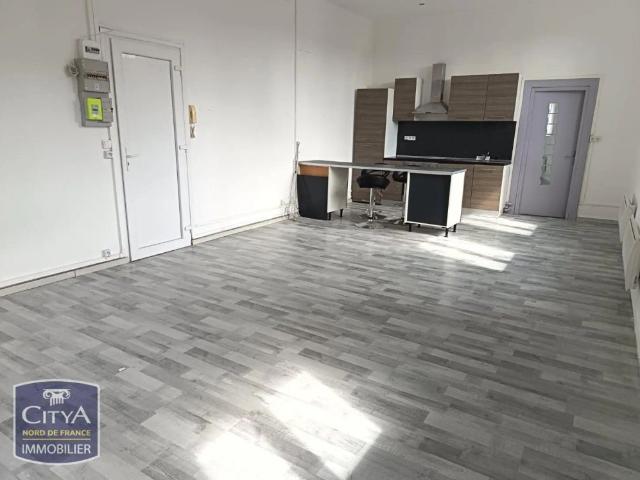 Appartement à louer 1 pièce 56.5m²