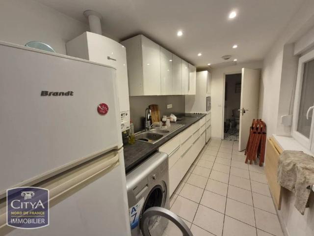 Appartement à louer 1 pièce 9.76m²