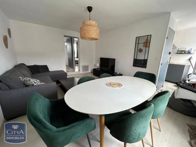 Appartement à louer 1 pièce 9.89m²