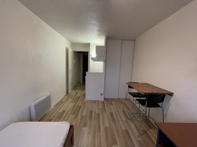 Appartement à louer, 1 pièce Amiens 80000