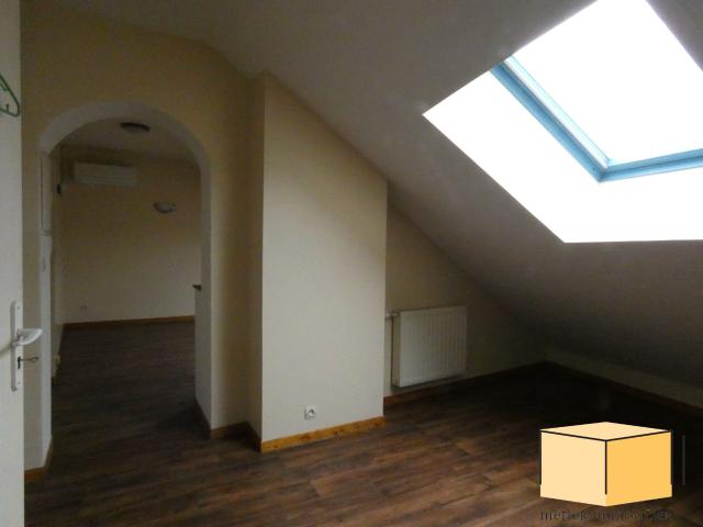 Appartement à louer, 1 pièce Belley 01300