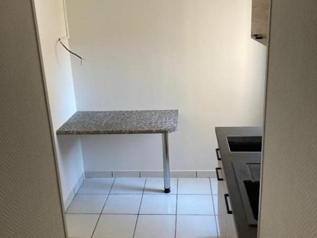 Appartement à louer, 1 pièce Dijon 21000
