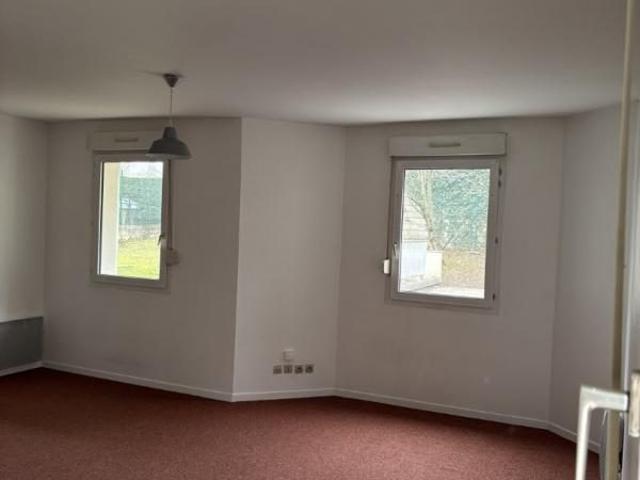 Appartement à louer, 1 pièce Dijon 21000