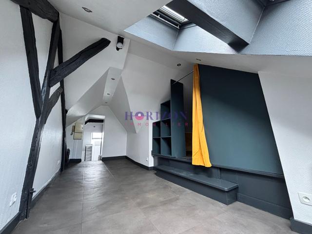 Appartement à louer, 1 pièce La Chapelle en Serval 60520