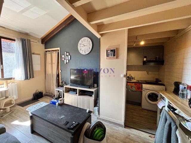 Appartement à louer, 1 pièce La Chapelle en Serval 60520