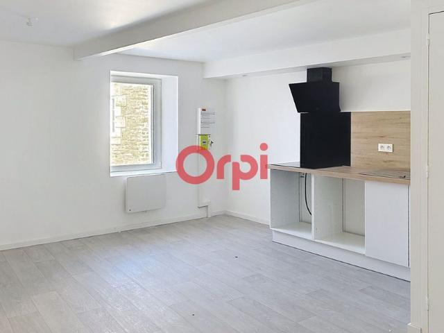 Appartement à louer 1 pièce • Molac