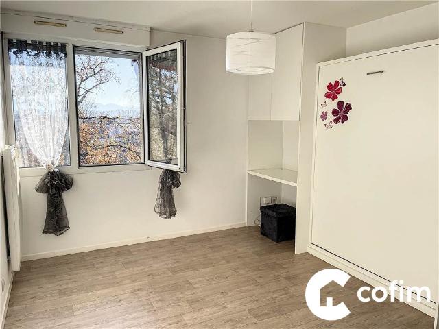 Appartement à louer, 1 pièce PAU 64000