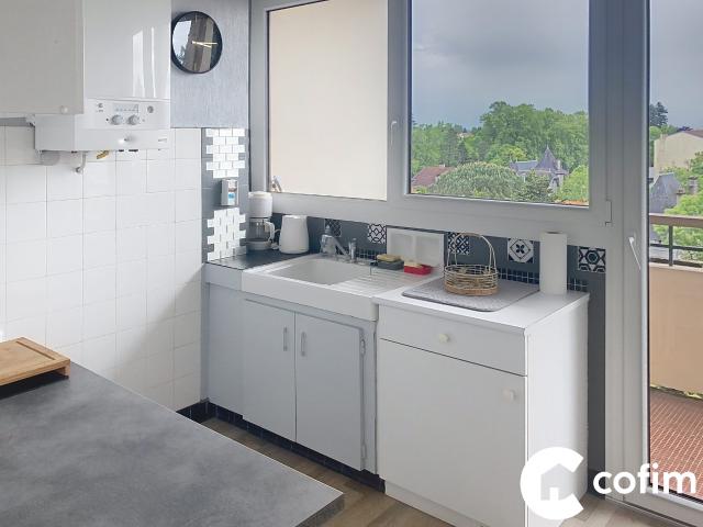 Appartement à louer, 1 pièce PAU 64000