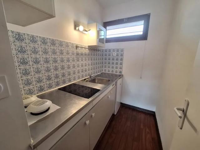 Appartement à louer 1 pièce • Talence