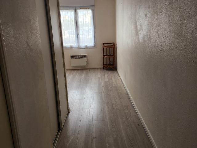 Appartement à louer, 1 pièce Talence 33400