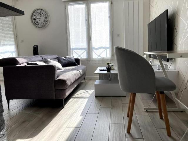 Appartement à louer, 1 pièce TRIEL SUR SEINE 78510