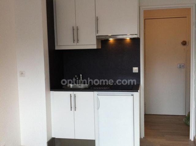 Appartement à louer 1 pièces CERGY 95