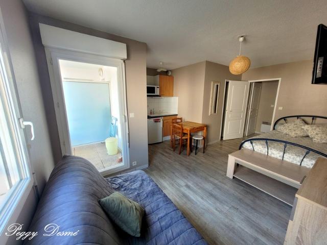 Appartement à louer 1 pièces LA ROCHELLE 17 24.2 m2 avec balcon de 2 m2