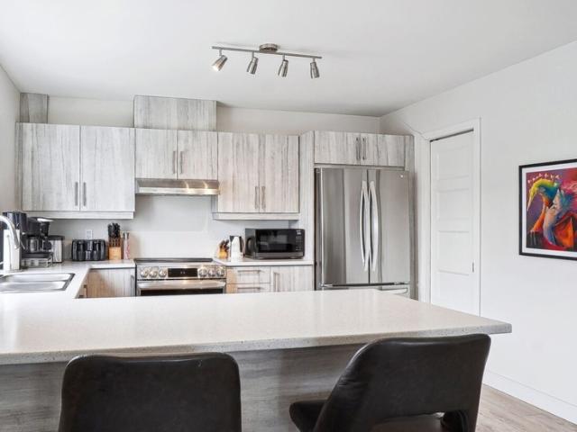 Appartement à Louer 2415 Boulevard Cournoyer, Sorel Tracy, QC, Canada, Sorel Tracy 12 photos | Logis Québec