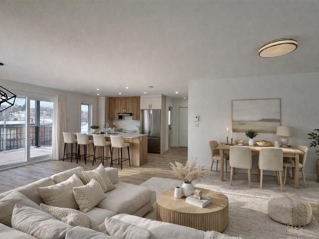 Appartement à Louer 256 Jacques cartier nord, Les Nations Sherbrooke 5 photos | Logis Québec