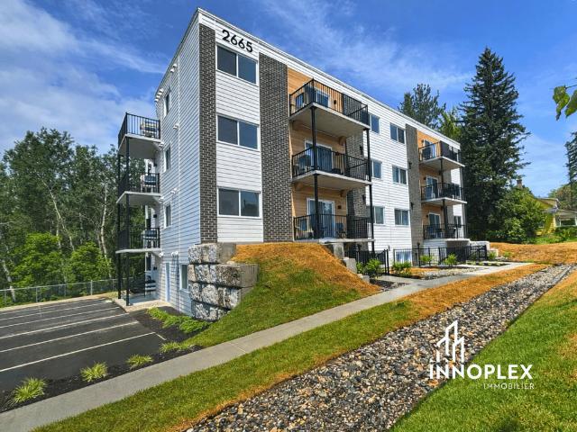 Appartement à Louer 2645 King est, Fleurimont Sherbrooke 8 photos | Logis Québec