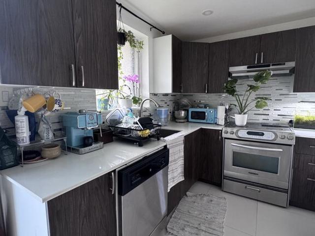 Appartement à Louer 2713 Rue Grand Trunk, Le Sud Ouest Montréal 10 photos | Logis Québec