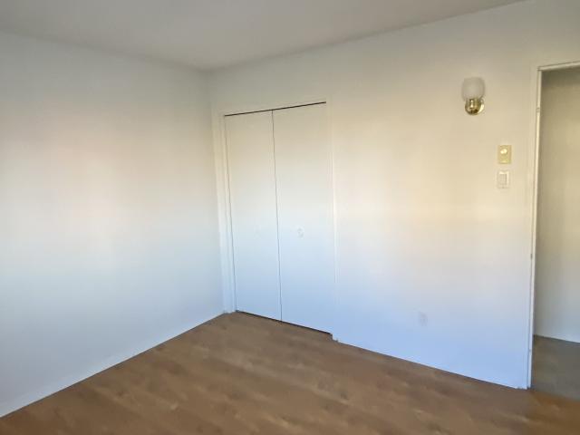 Appartement à Louer 275 Rue Simonds S Granby J2J 2C1, Granby 9 photos | Logis Québec