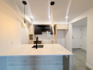 Appartement à Louer 2947 E Rue du Grand Voyer, Sainte Foy/Sillery/Cap Rouge Québec 9 photos | Logis Québec