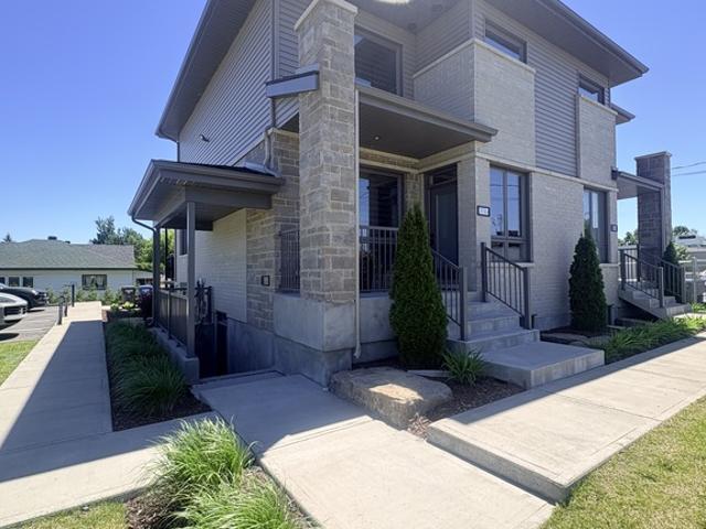 Appartement à Louer 2974 chemin Oka, Sainte Marthe sur le Lac 19 photos | Logis Québec