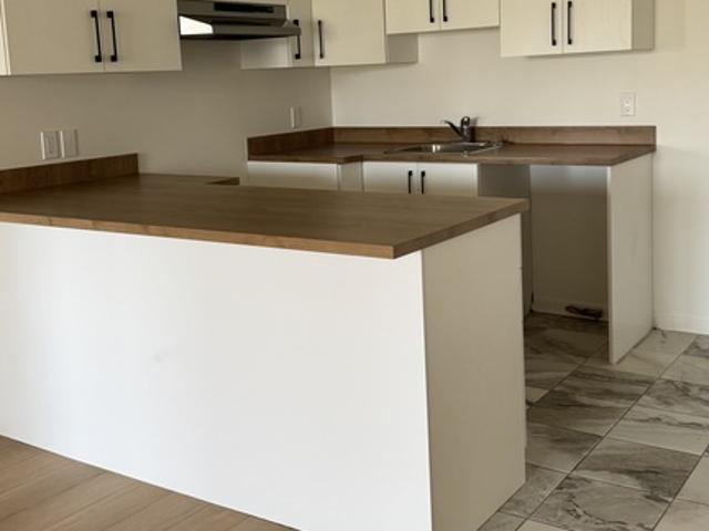 Appartement à Louer 2022, rue Fournier, Saint Jérôme 3 photos | Logis Québec