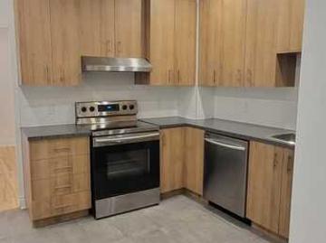 Appartement à Louer 207 Avenue Milton, Lachine Montréal 20 photos | Logis Québec