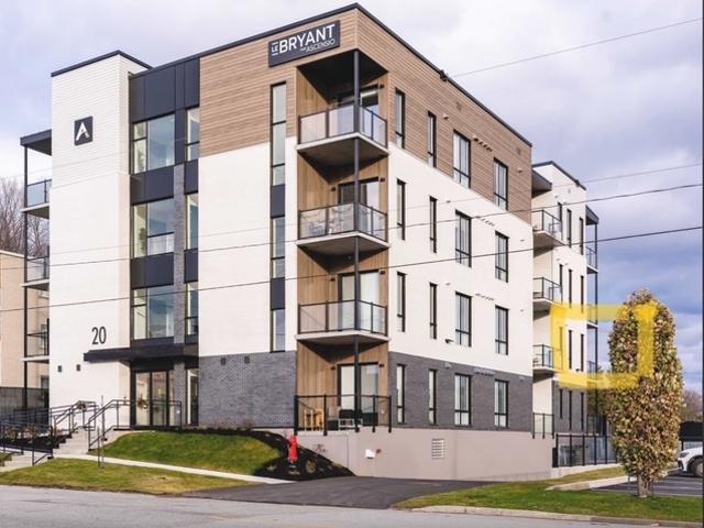 Appartement à Louer 20 rue Bryant, app. 203, Les Nations Sherbrooke 10 photos | Logis Québec