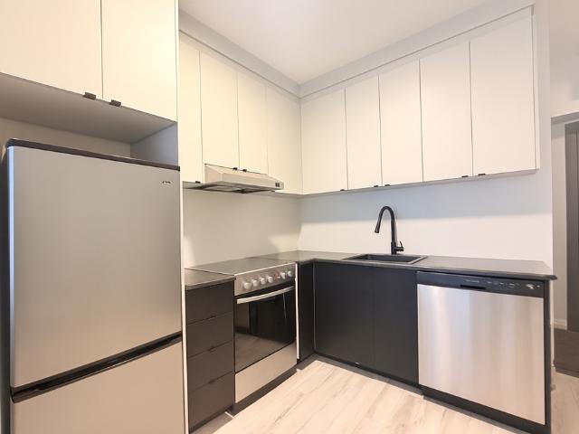 Appartement à Louer 21 Rue des Vaisseaux du Roi, Sainte Foy/Sillery/Cap Rouge Québec 9 photos | Logis Québec