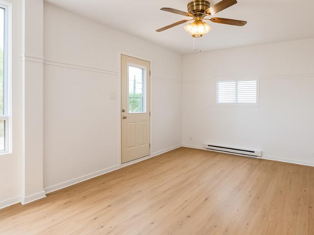Appartement à Louer 236 Proulx Ave, Québec City, QC G1M 1K5, Canada, Les Rivières Québec 11 photos | Logis Québec