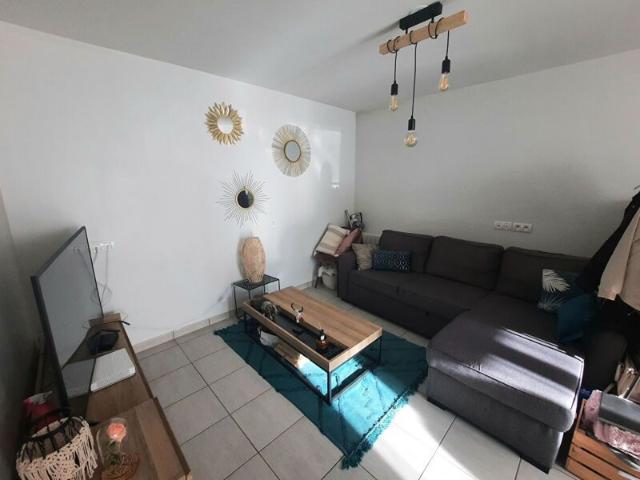 Appartement à louer 2 pièces • Mézières sur Seine