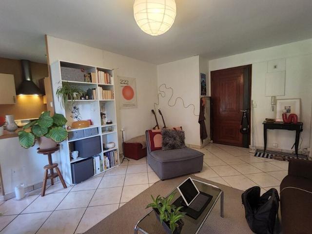 Appartement à louer 2 pièces • Bayonne