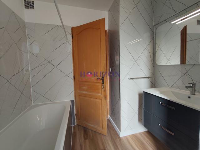 Appartement à louer, 2 pièces Beaumont sur Oise 95260