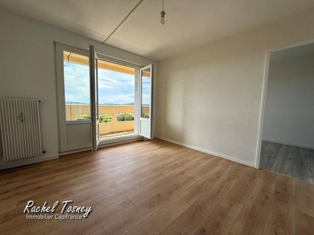Appartement à louer 2 pièces BELFORT VUE SUPERBE sur les VOSGES