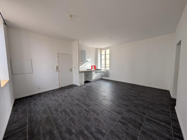Appartement à louer, 2 pièces Blaye 33390
