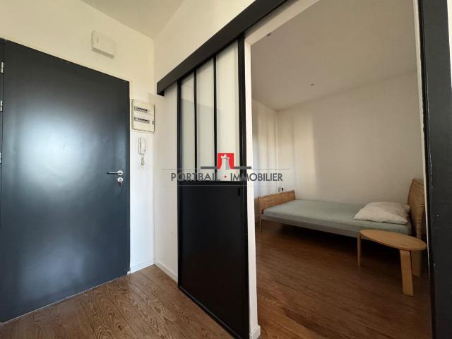 Appartement à louer, 2 pièces Blaye 33390