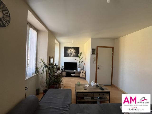 Appartement à louer, 2 pièces Bollwiller 68540