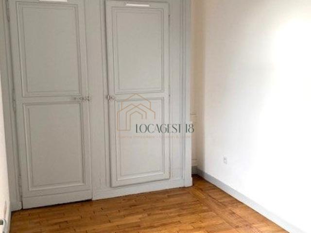 Appartement à louer, 2 pièces BOURGES 18000