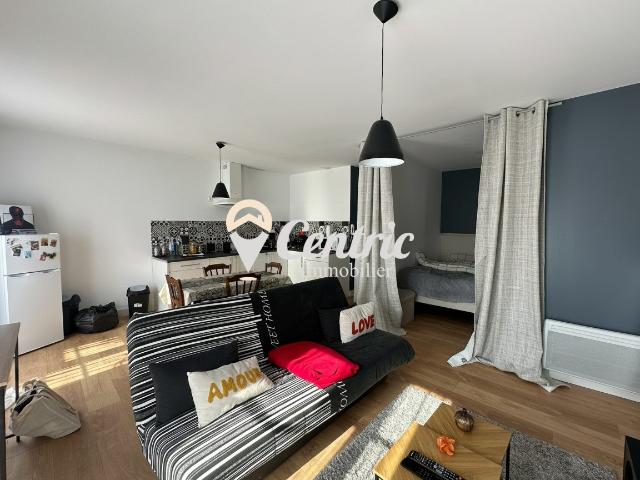 Appartement à louer, 2 pièces Bressuire 79300