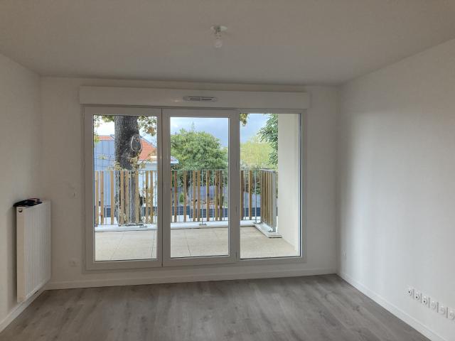 Appartement à louer, 2 pièces Carbon Blanc 33560