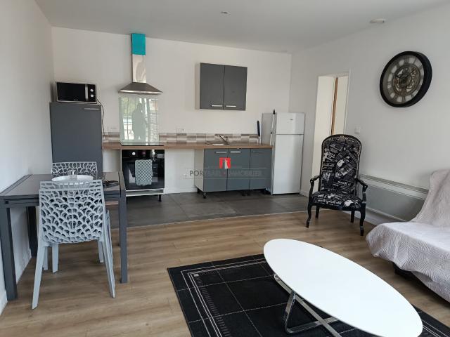 Appartement à louer, 2 pièces Carbon Blanc 33560