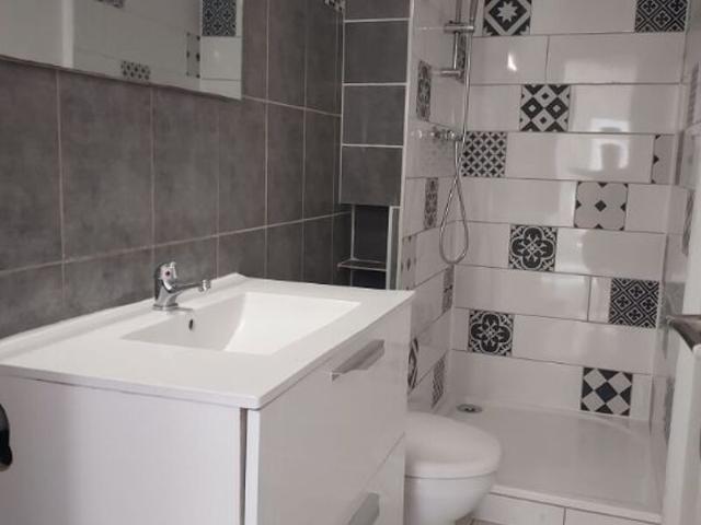 Appartement à louer 2 pièces • Cenon