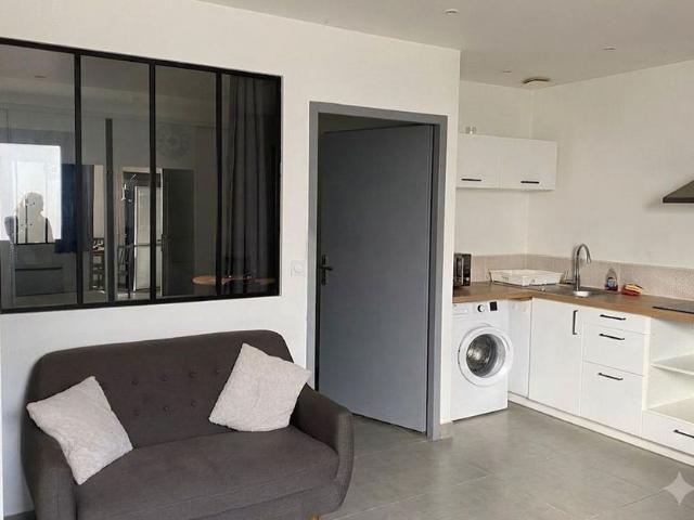 Appartement à louer 2 pièces • Cenon