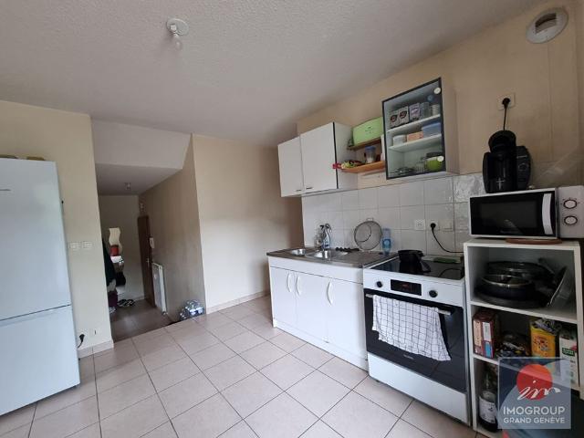 Appartement à louer, 2 pièces Cervens 74550