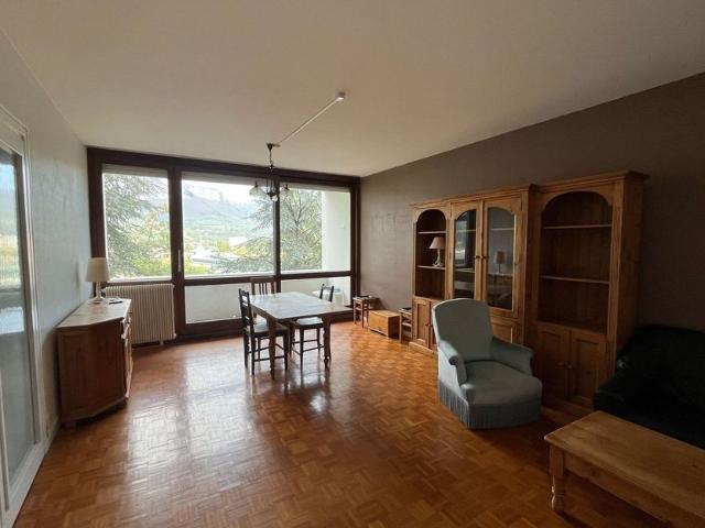 Appartement à louer 2 pièces • Chambéry
