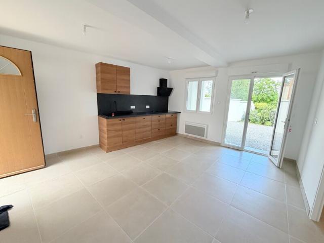 Appartement à louer 2 pièces • Chanteloup les Vignes