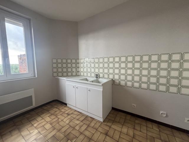 Appartement à louer, 2 pièces Chauny 02300
