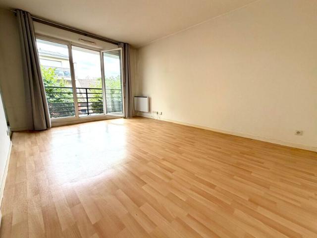 Appartement à louer 2 pièces • Chelles