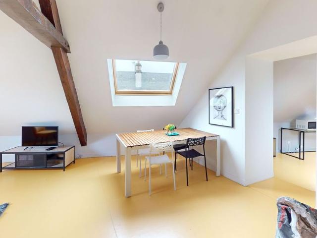 Appartement à louer 2 pièces • Cherbourg Octeville