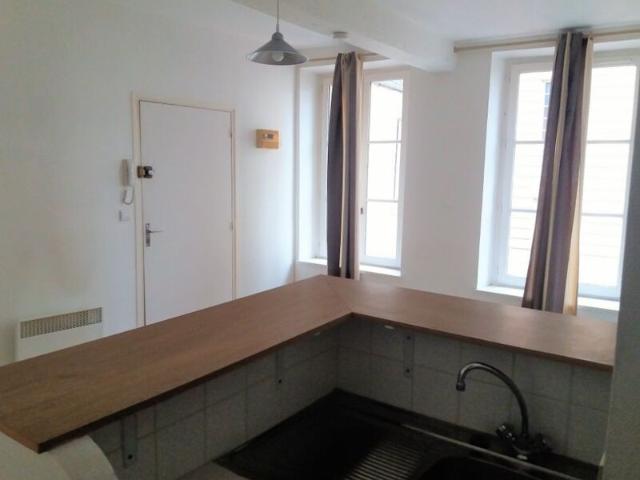 Appartement à louer 2 pièces • Compiègne
