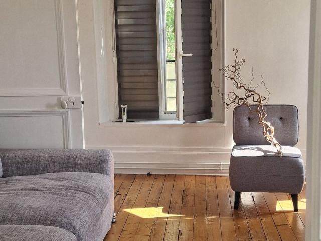 Appartement à louer 2 pièces • Crécy la Chapelle